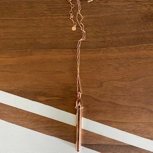 Stella and Dot rebel pendant necklace